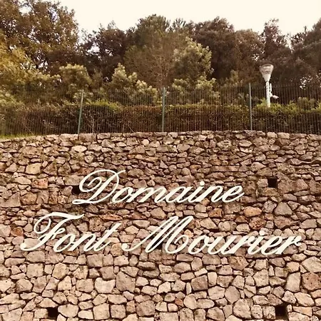 Mazet Au Coeur Du Golf De St Tropez コゴラン